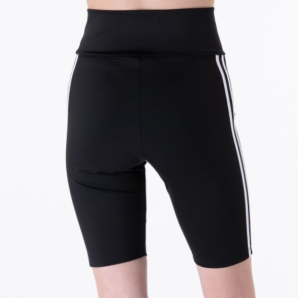 Adidas Short Tights /High Rise Women's Size XS - Picture 4 of 4